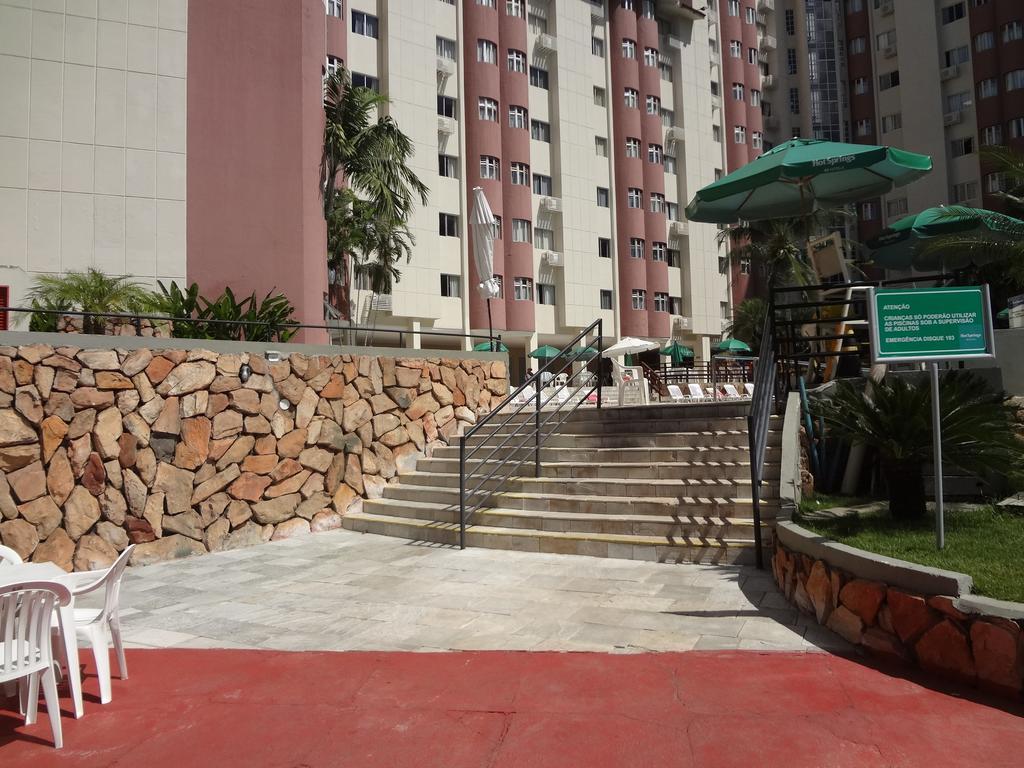 Condominio Hotsprings Apartamento