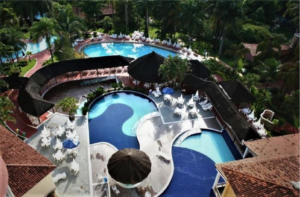 Condominio Hotsprings Apartamento *