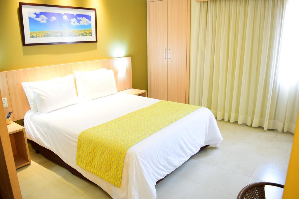 Condominio Hotsprings Apartamento